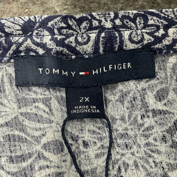 Tommy Hilfiger Blue Printed Rayon Top Size 2X - Picture 7 of 8
